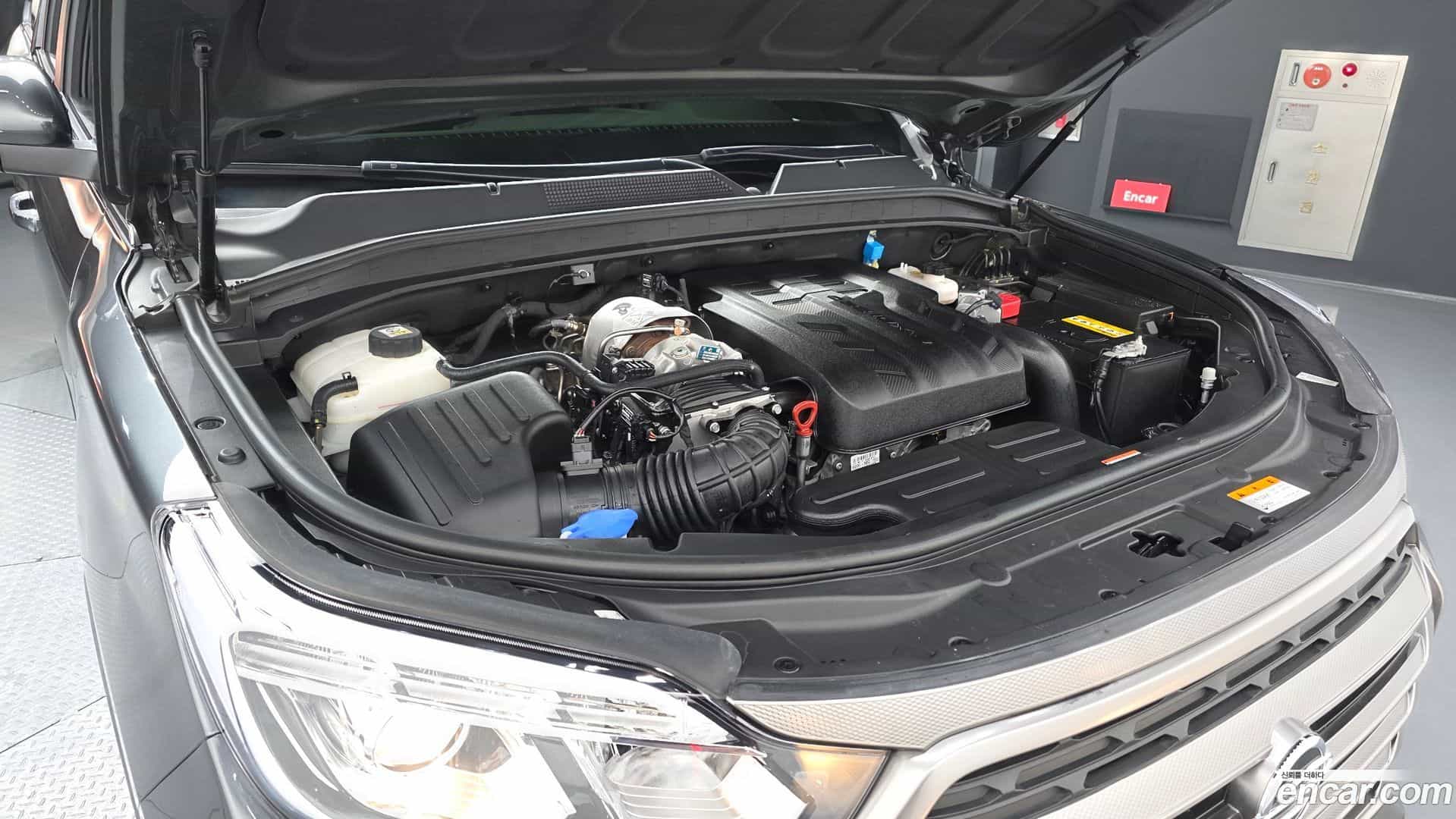 Rexton KG Mobility 2022.9-INNER-006