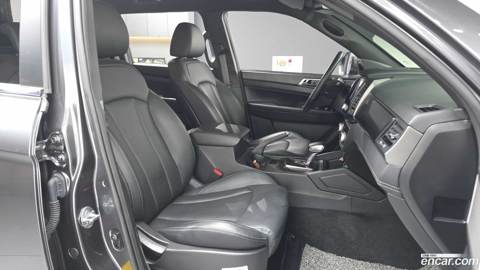 Rexton KG Mobility 2022.9-OPTION-015