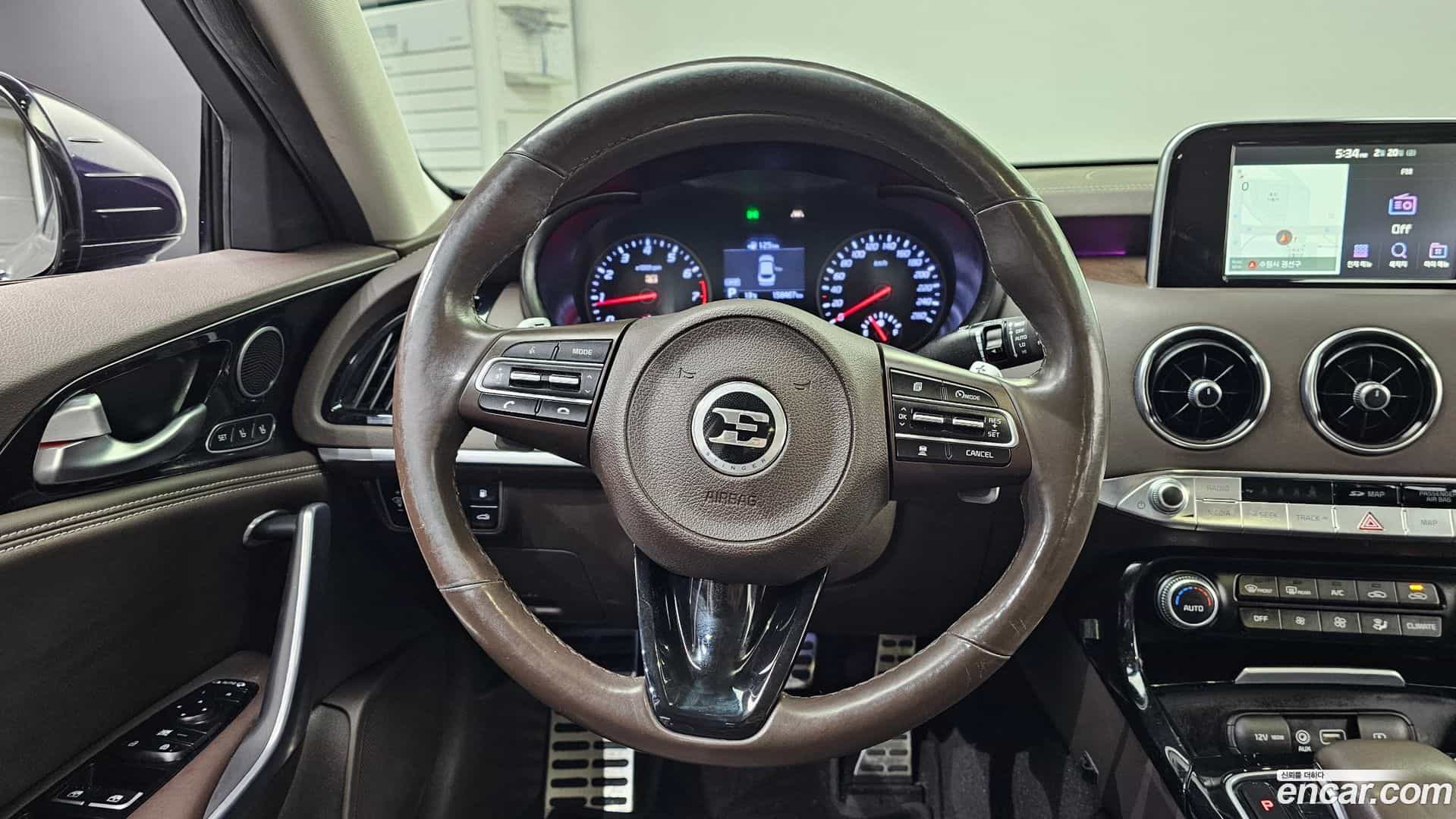 Stinger Kia 2017.6-OPTION-017