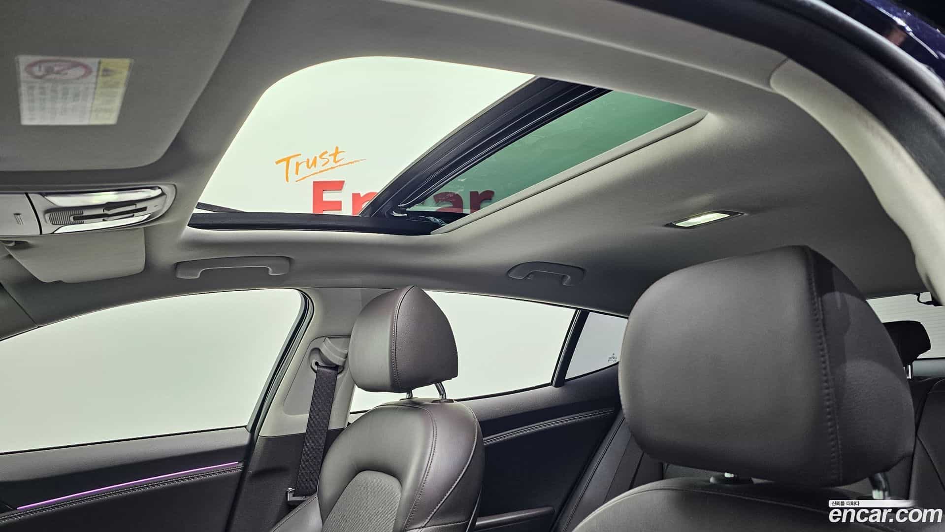 Stinger Kia 2017.6-OPTION-023