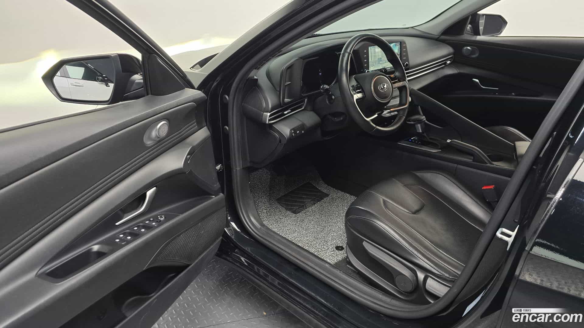 AVANTE Hyundai 2021.1-OPTION-015