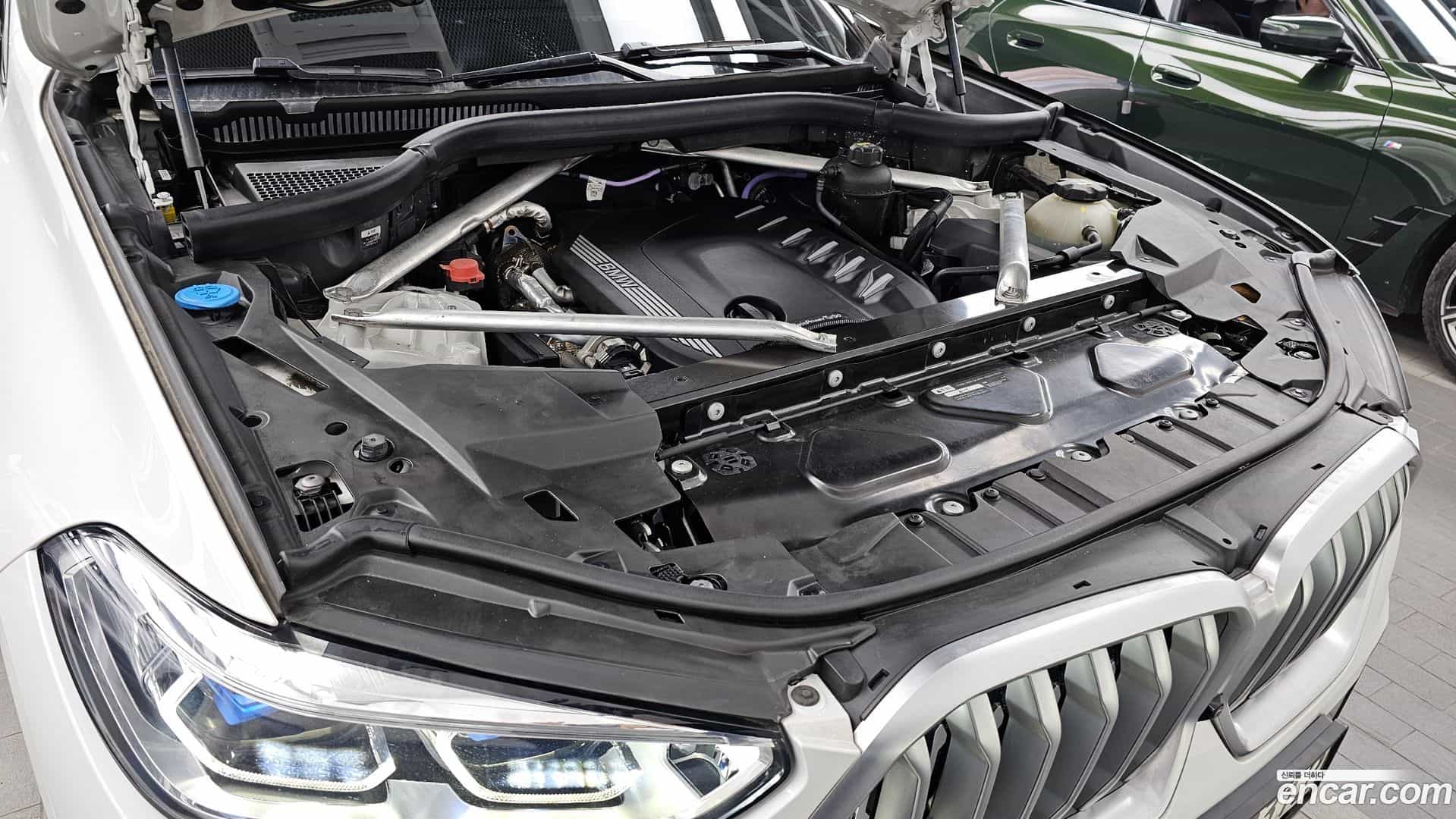 X6 BMW 2020.10-INNER-006
