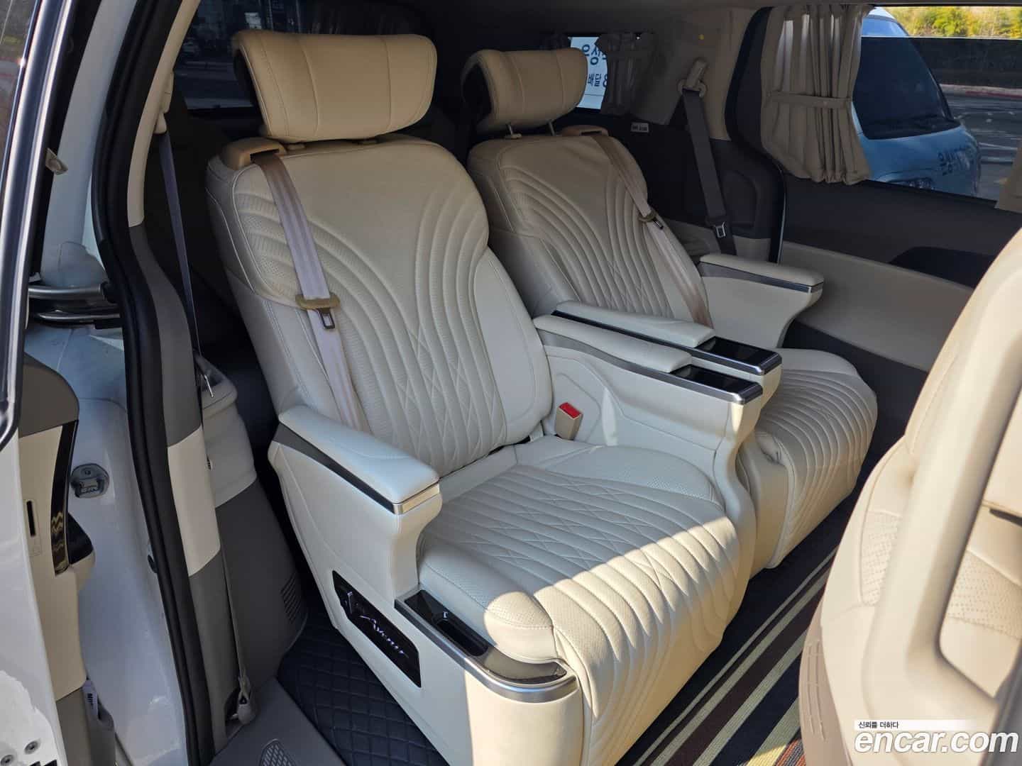 Canival Kia 2023.11-OPTION-021