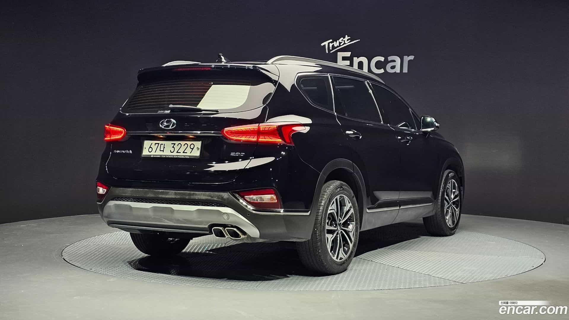 Santafe Hyundai 2018.3-OUTER-002