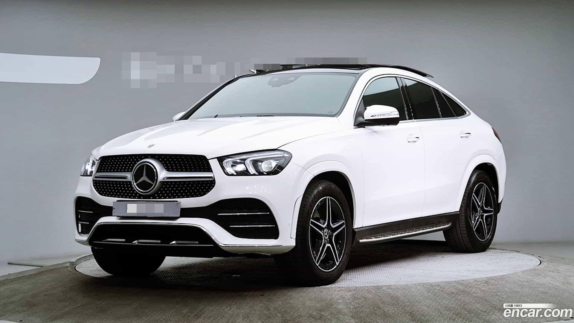 GLE-Class Mercedes-Benz 2021.6-OUTER-001