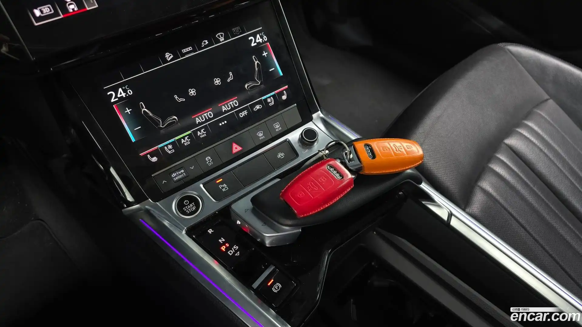 e-tron Audi 2021.4-INNER-009