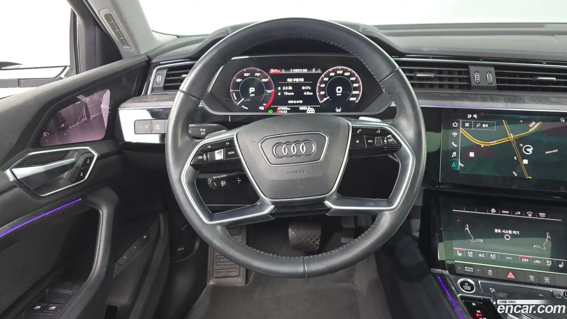 e-tron Audi 2021.4-OPTION-017
