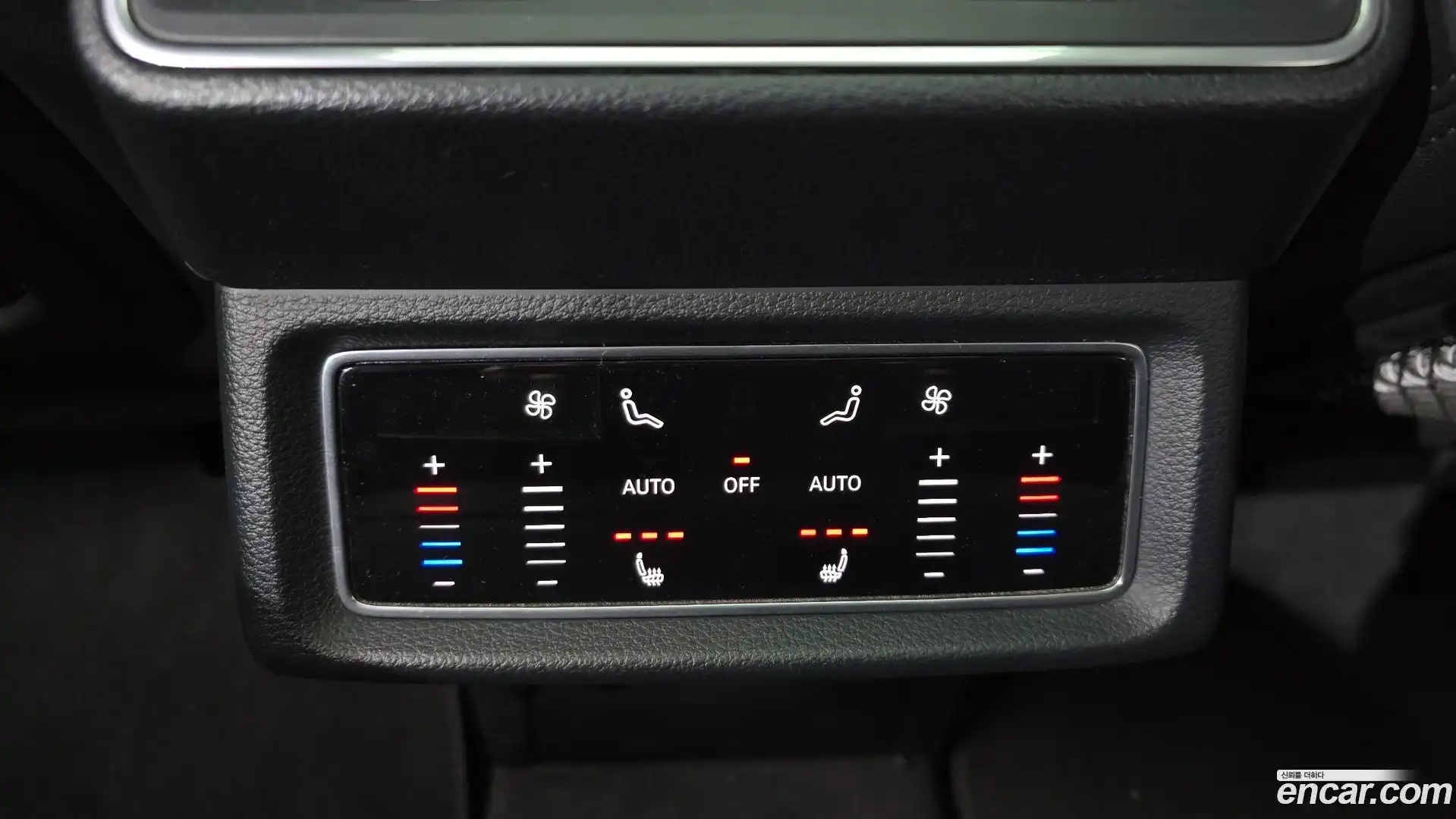 e-tron Audi 2021.4-OPTION-022
