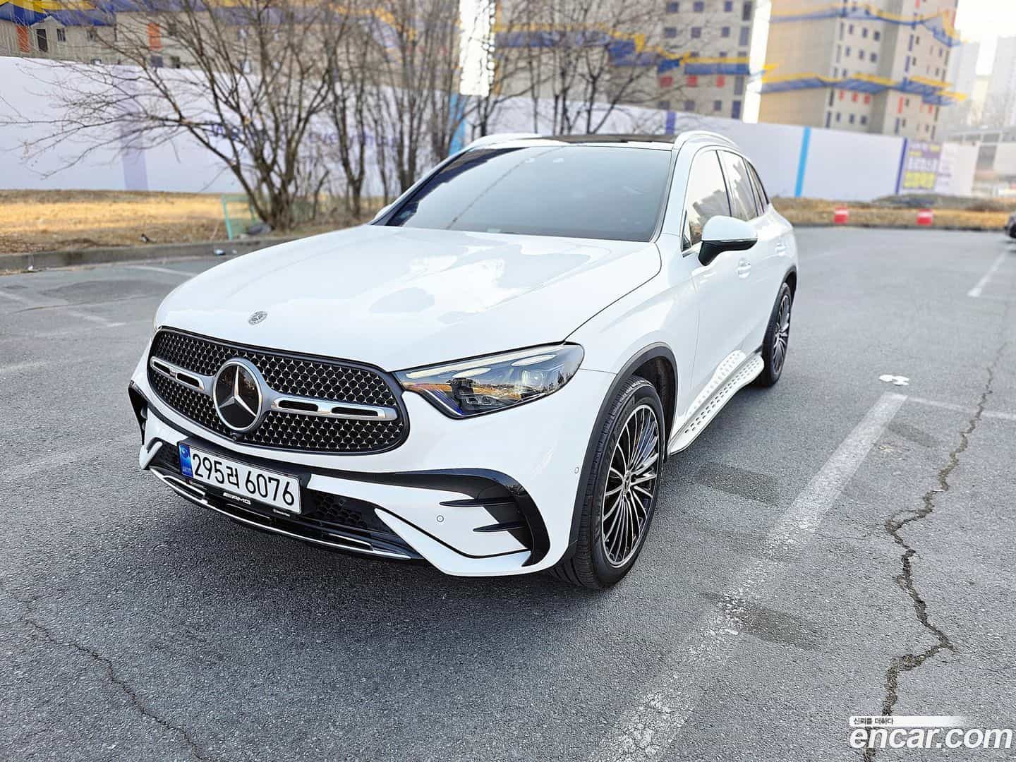 GLC-Class Mercedes-Benz 2023.7-OUTER-002