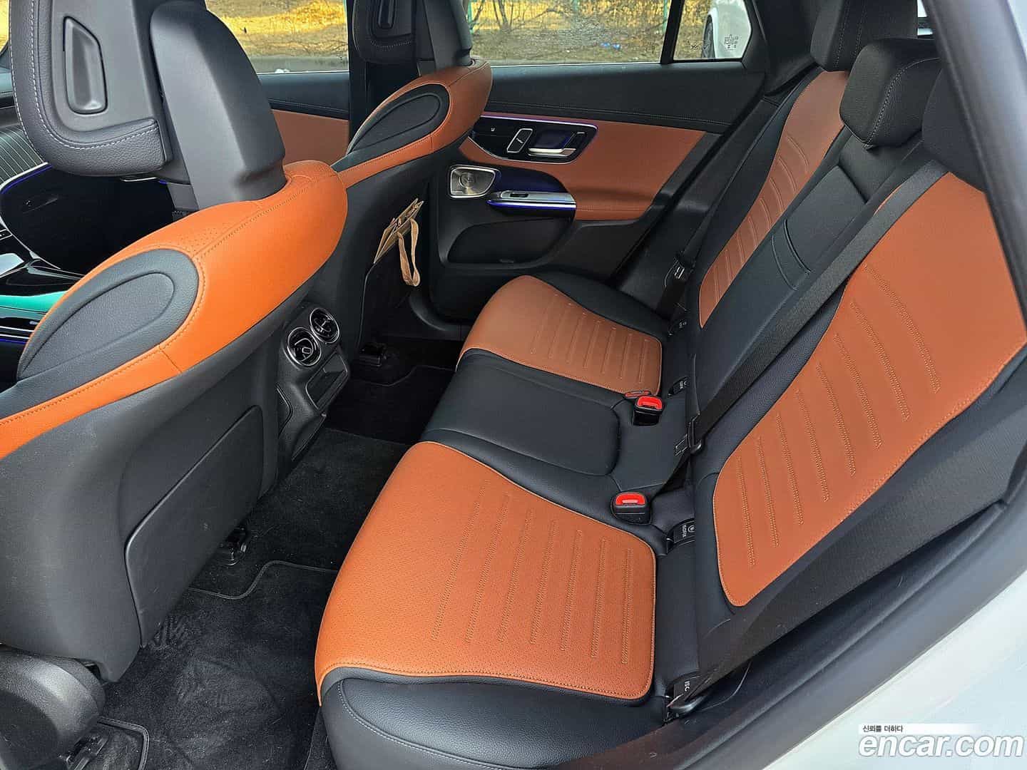 GLC-Class Mercedes-Benz 2023.7-OPTION-015