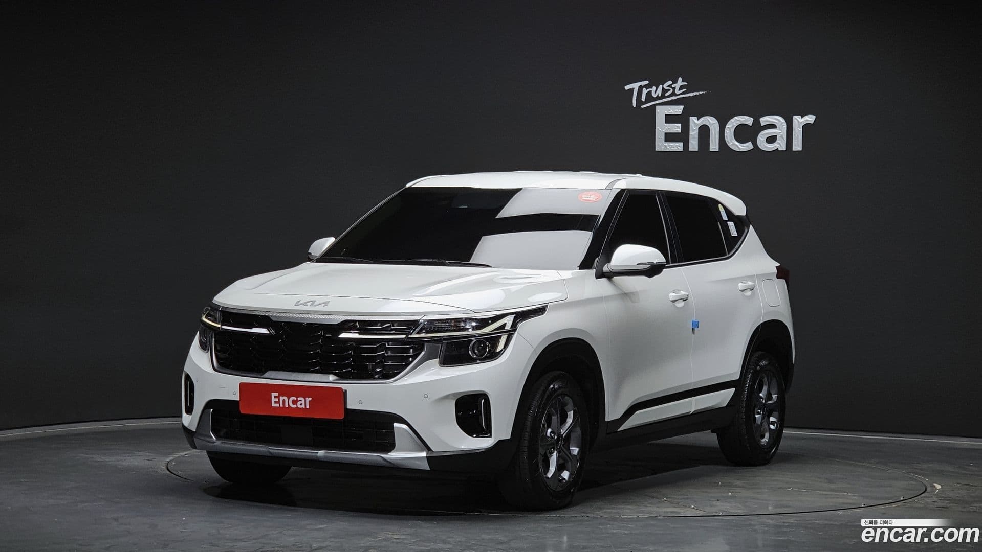 Main__Slider__Photo:Seltos Kia 2024.1-0