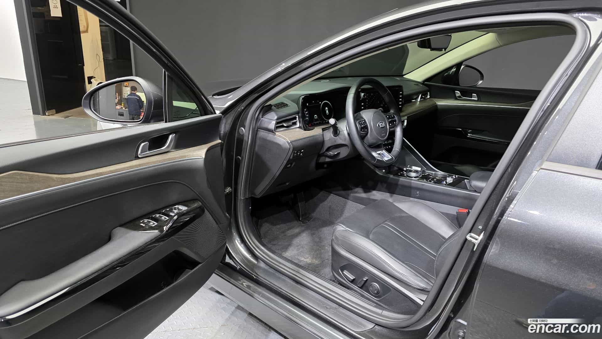K5 Kia 2021.0-INNER-010