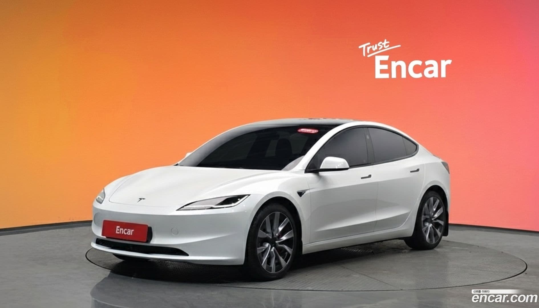 Main__Slider__Photo:Model 3 Tesla 2024.7-0