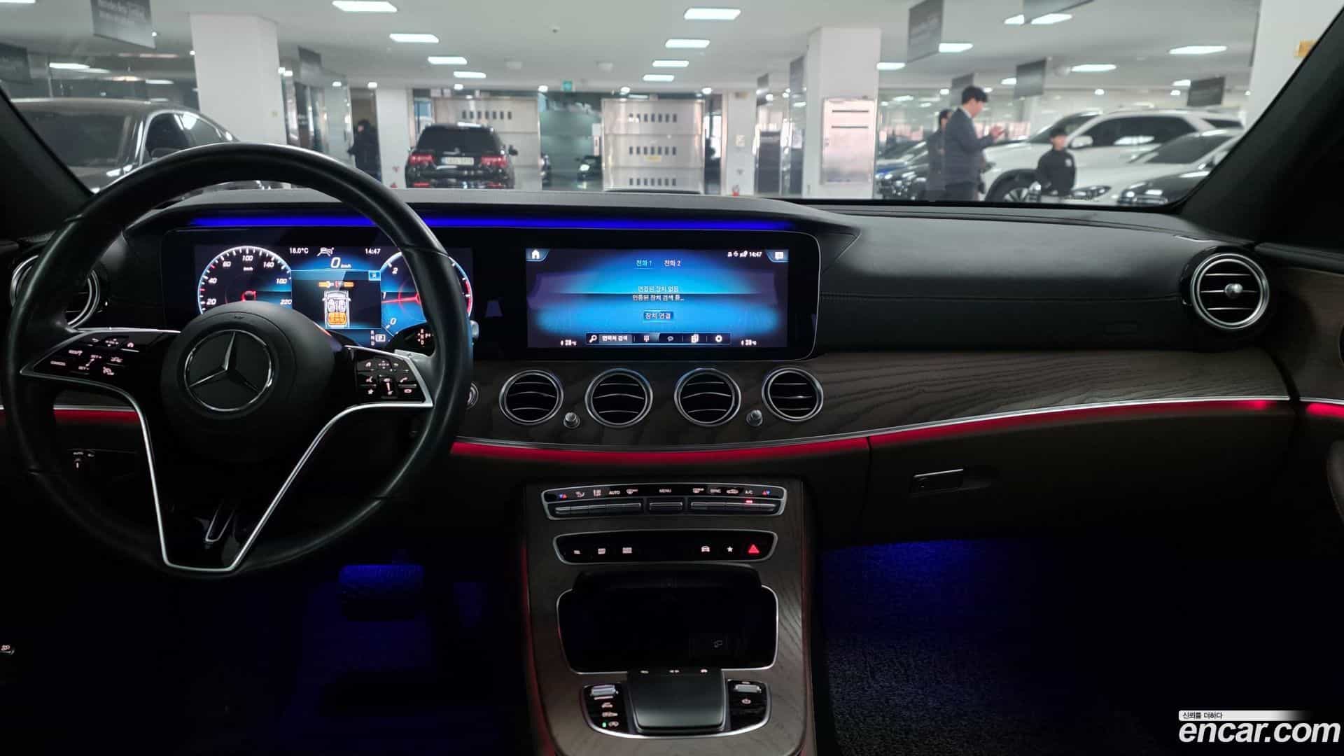 E-Class Mercedes-Benz 2021.0-INNER-007