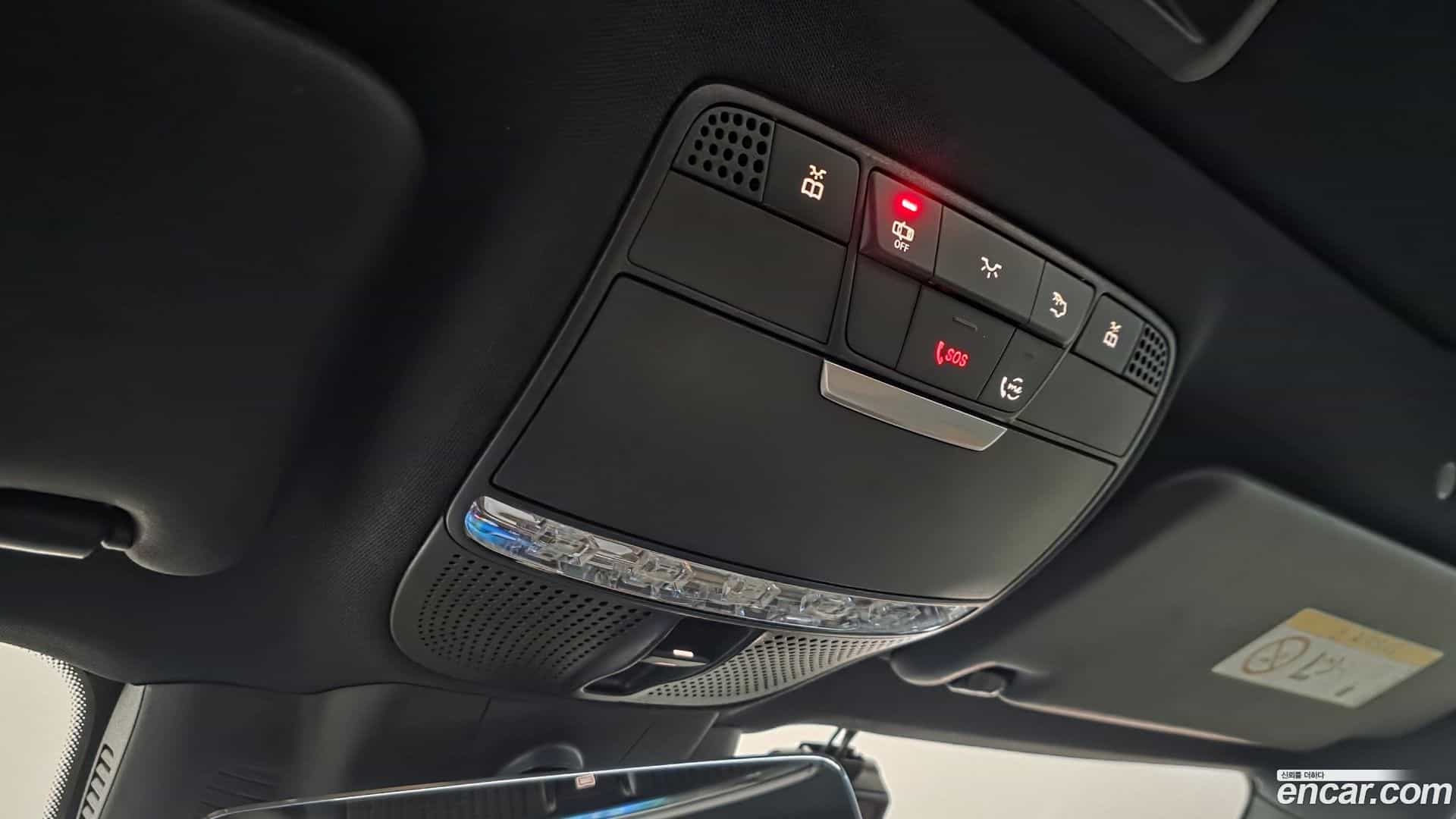 E-Class Mercedes-Benz 2021.0-OPTION-021