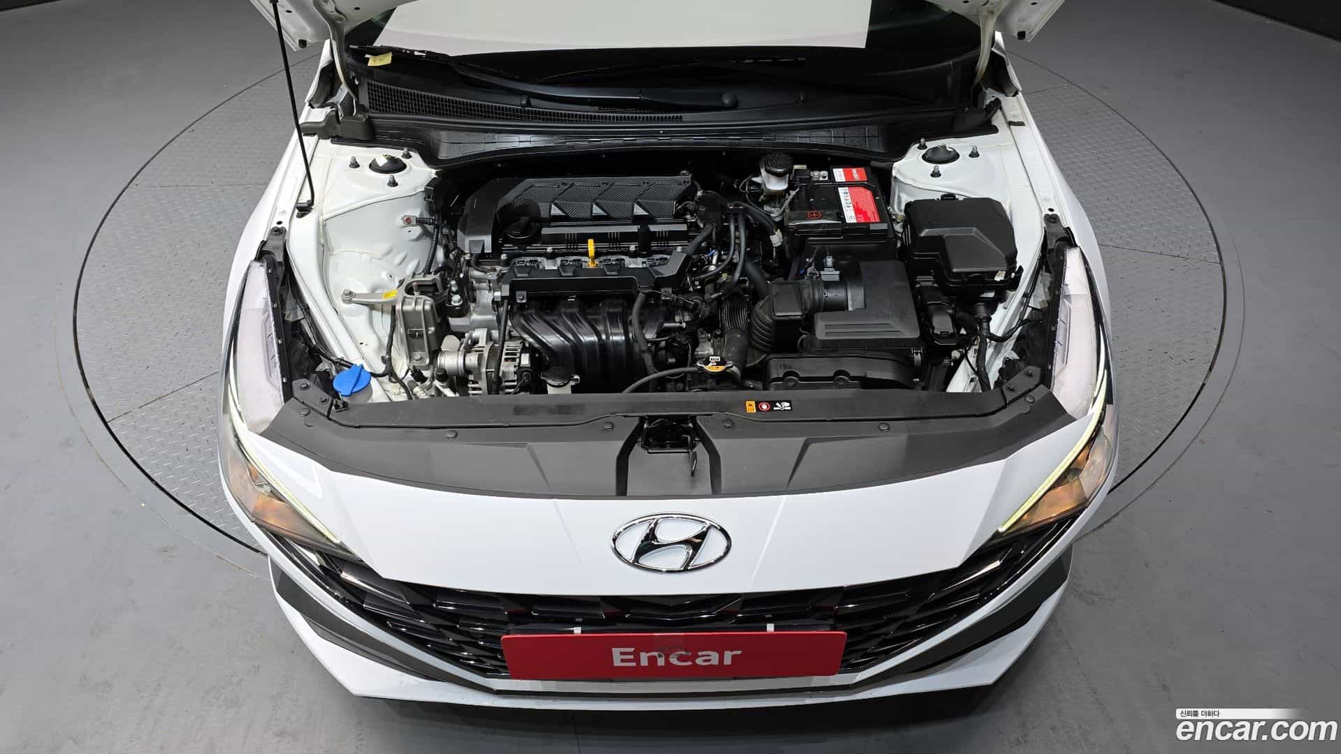AVANTE Hyundai 2022.0-INNER-006