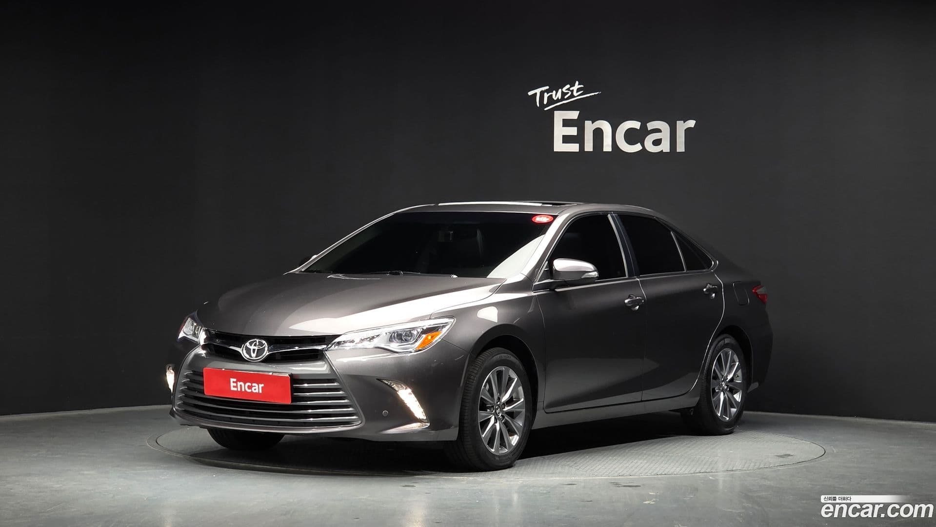 Main__Slider__Photo:Camry Toyota 2017.3-0