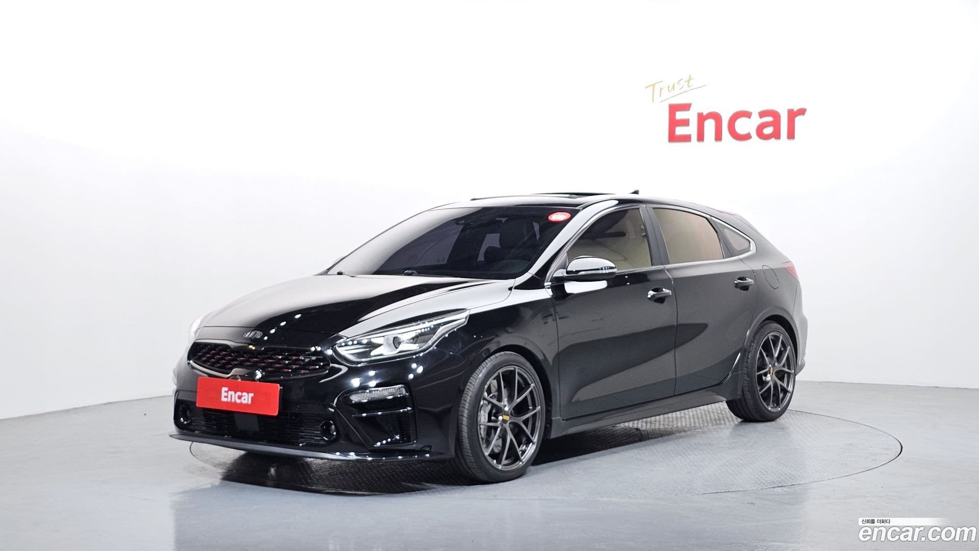 Main__Slider__Photo:K3 Kia 2020.9-0