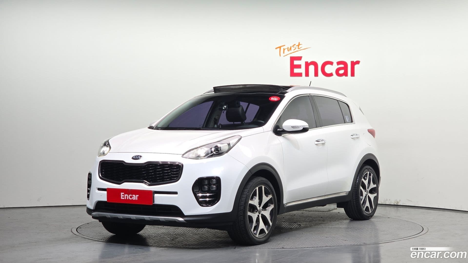 Main__Slider__Photo:Sportage Kia 2016.2-0