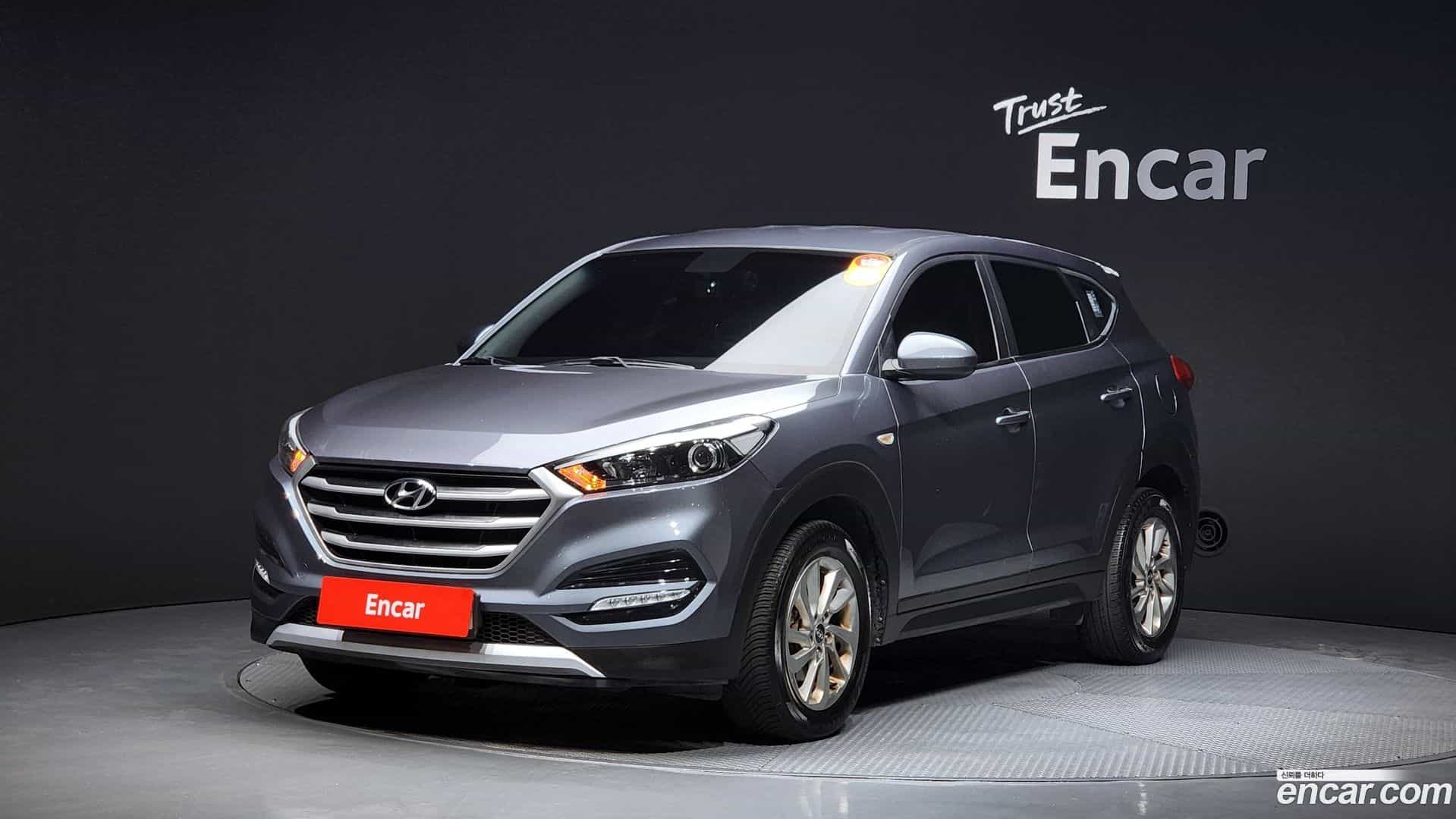 Tucson Hyundai 2018.1-OUTER-001