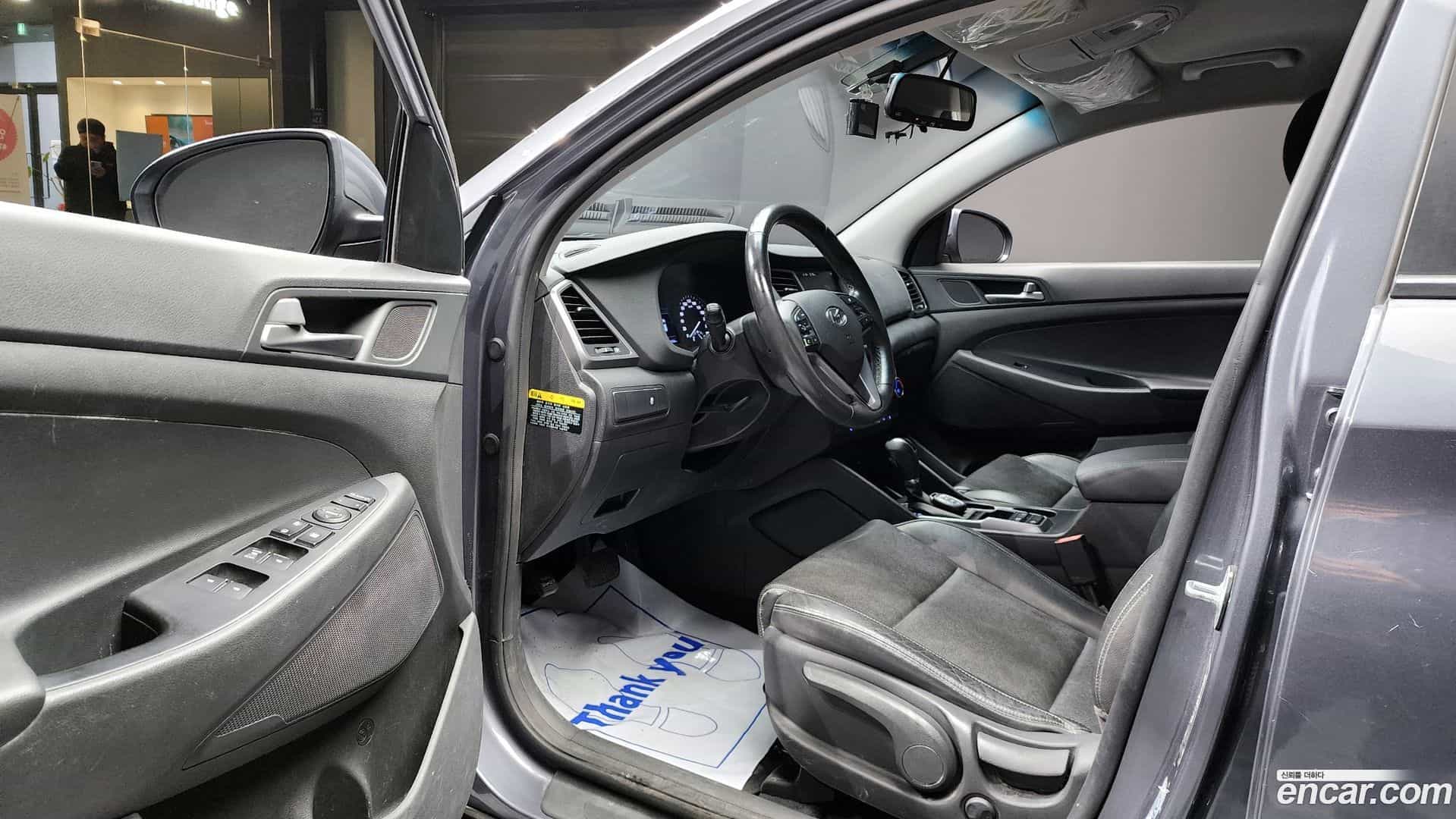 Tucson Hyundai 2018.1-OPTION-015