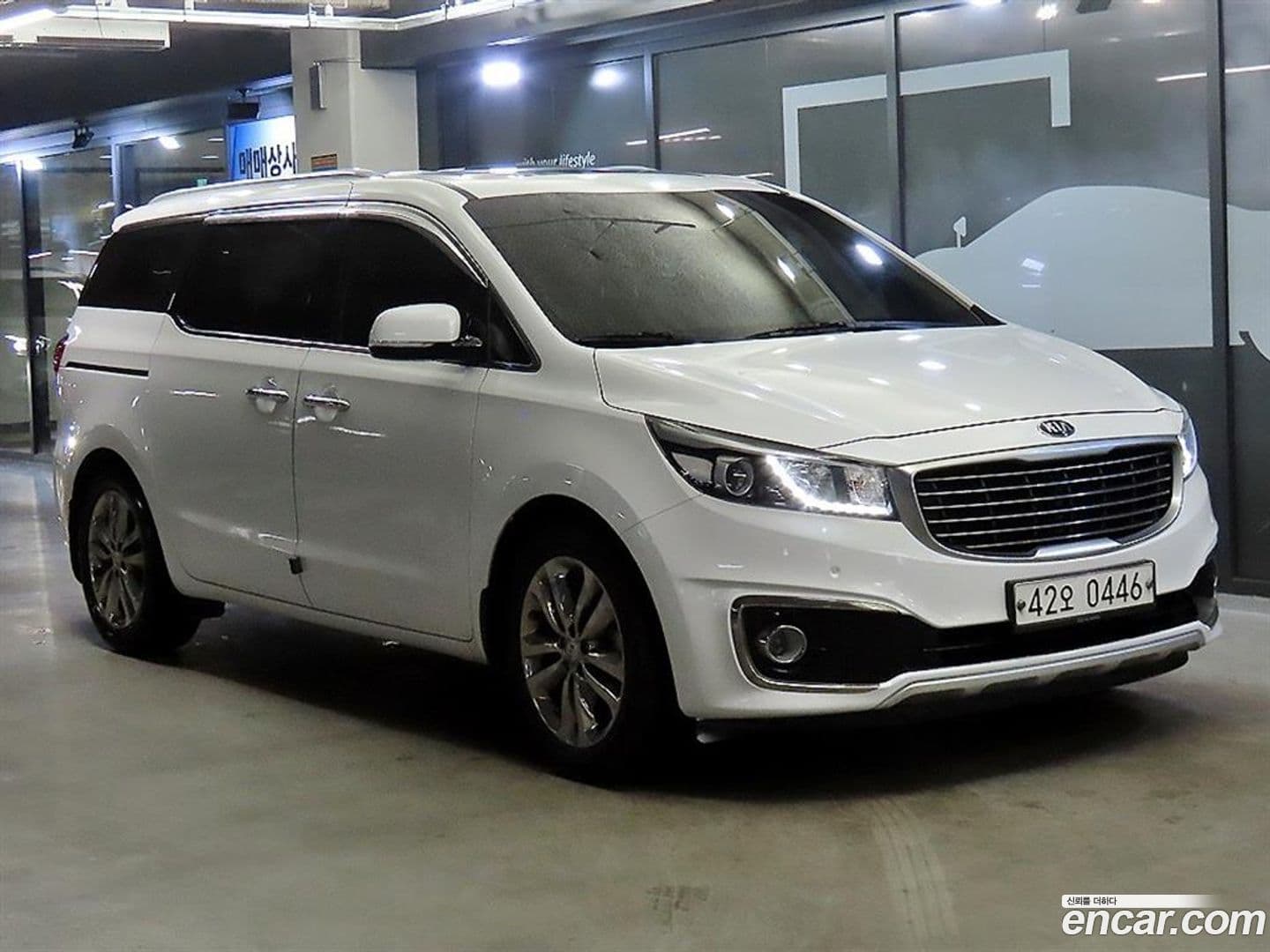 Main__Slider__Photo:Canival Kia 2016.10-0