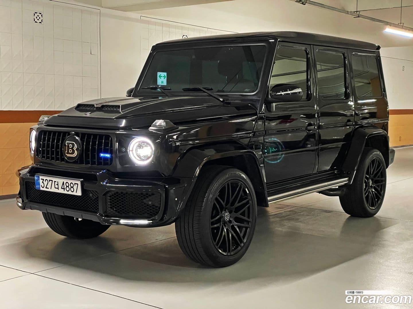 Main__Slider__Photo:G-Class Mercedes-Benz 2012.11-0