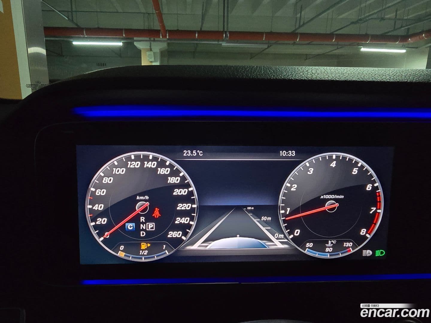 Main__Slider__Photo:E-Class Mercedes-Benz 2018.3-0