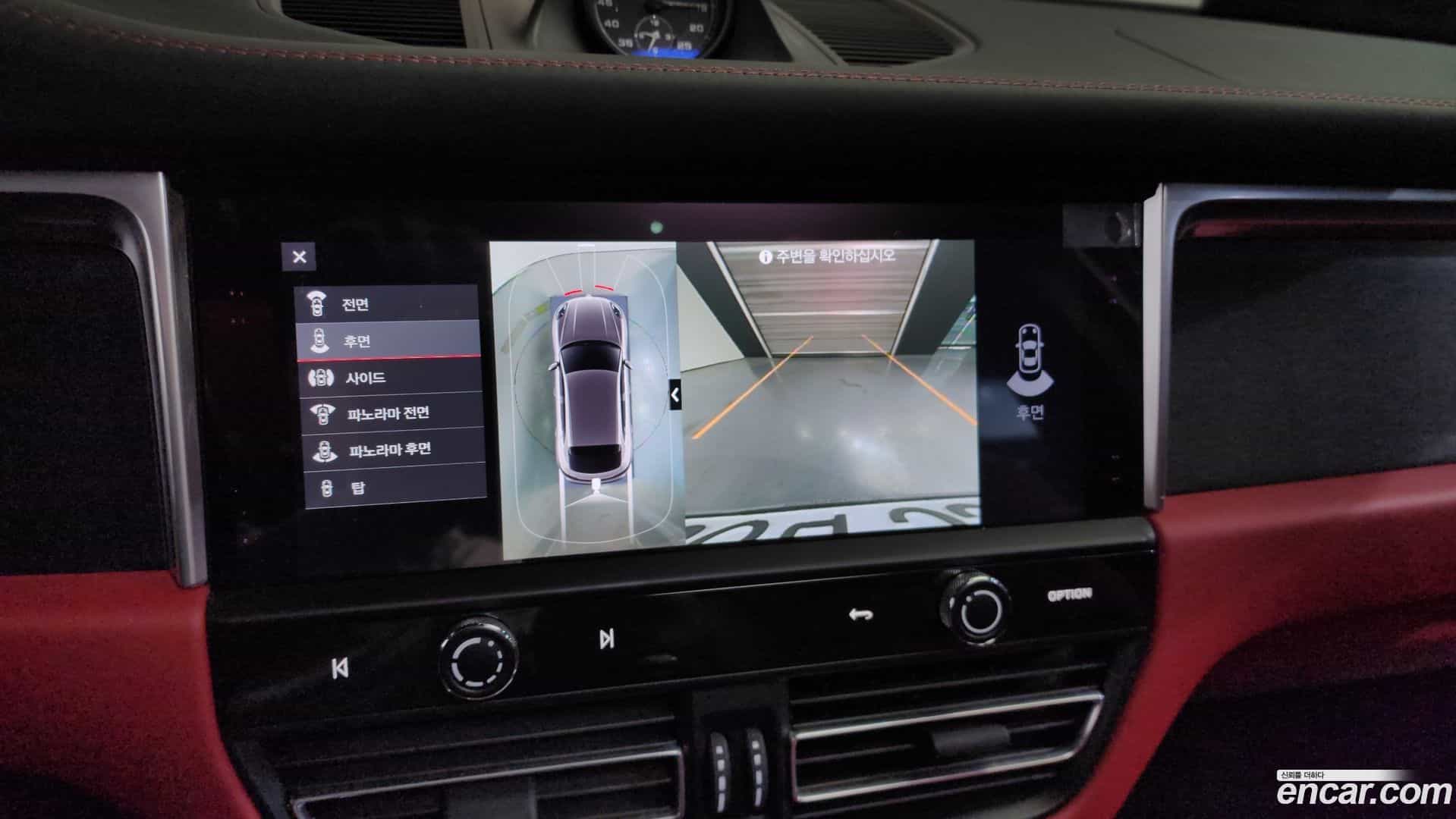 Macan Porsche 2022.3-OPTION-020