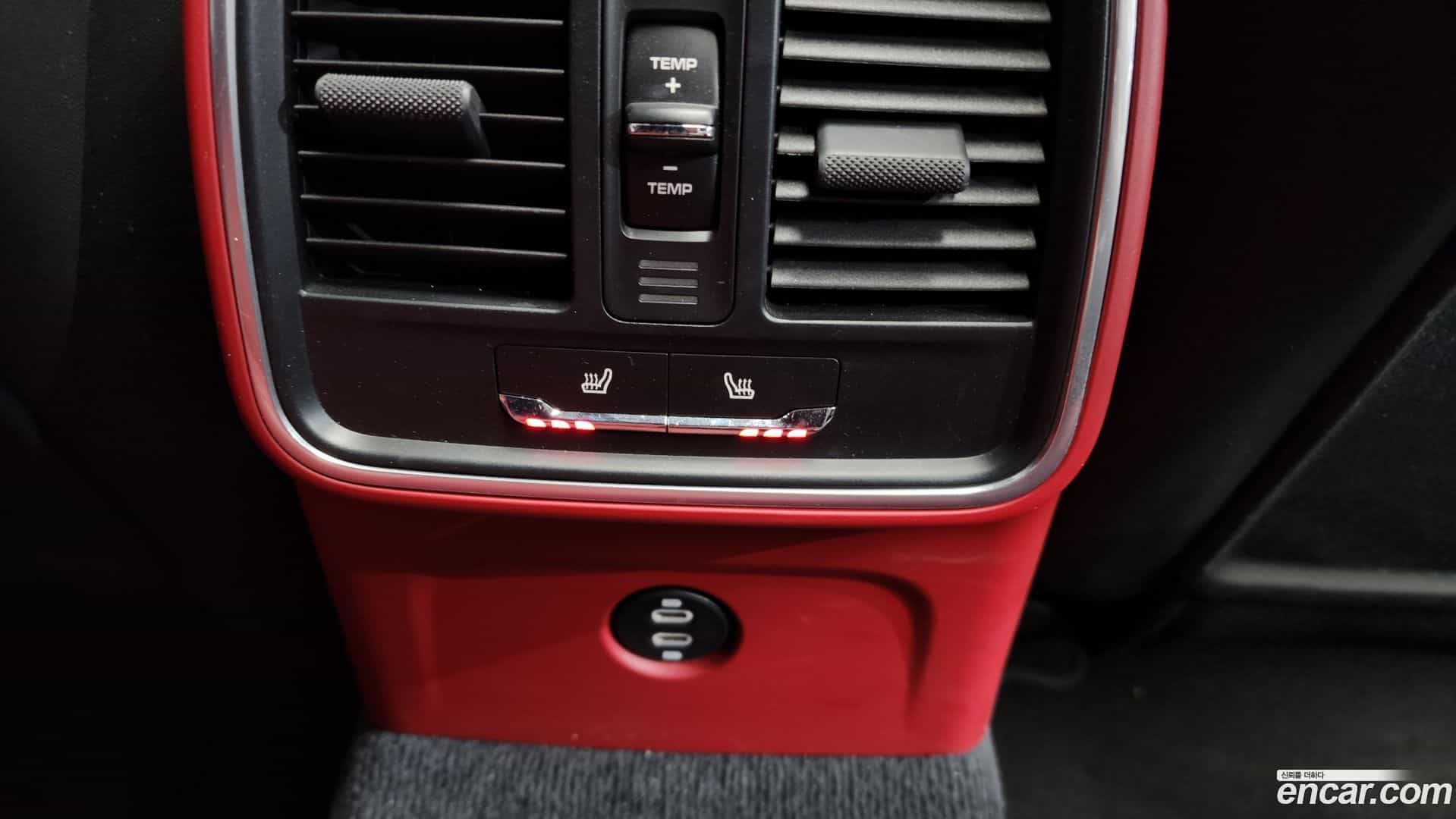 Macan Porsche 2022.3-OPTION-022