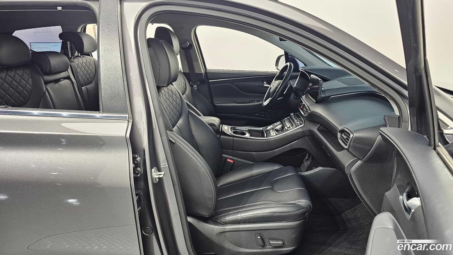 Santafe Hyundai 2021.2-INNER-010