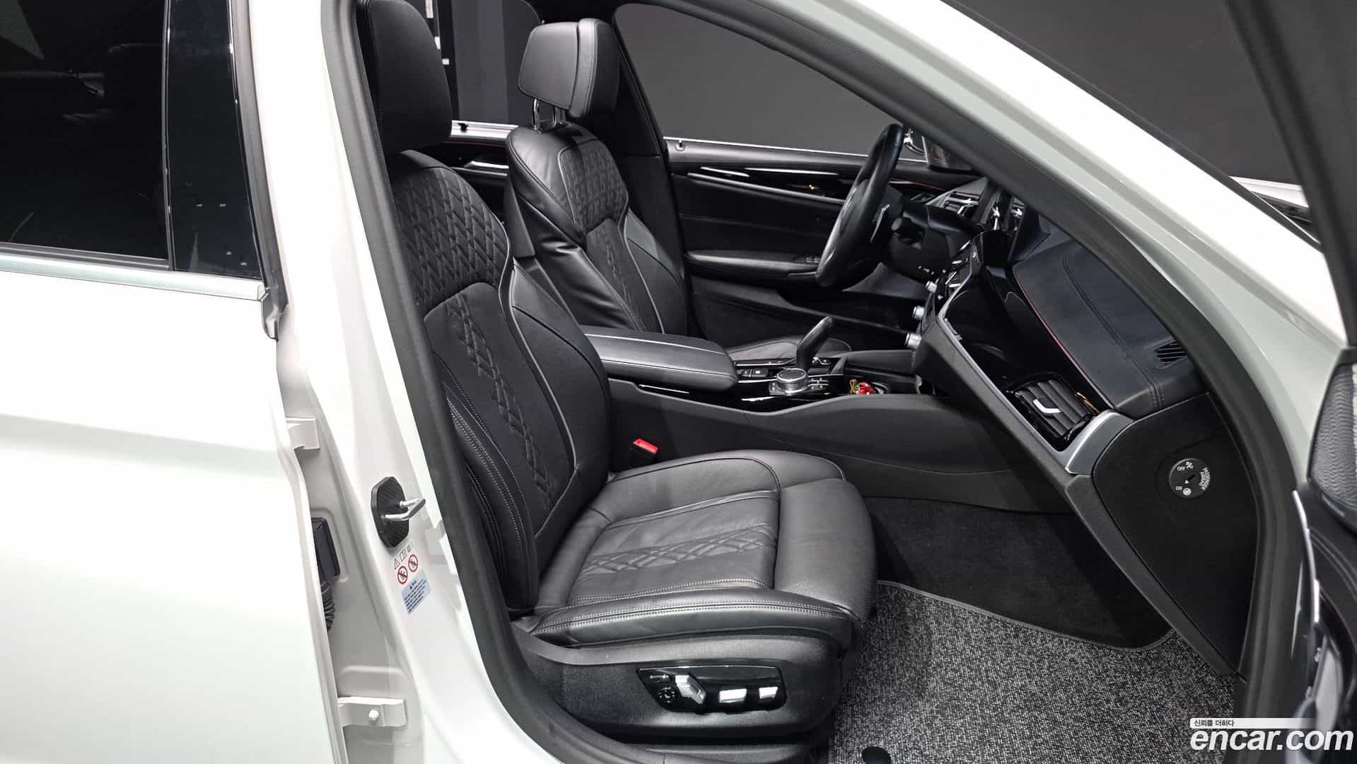 5-Series BMW 2020.7-INNER-010