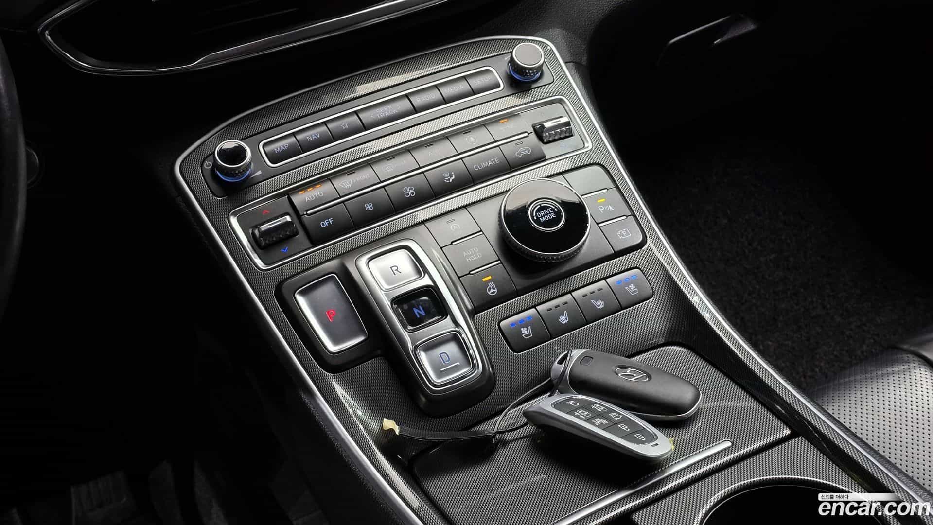 Santafe Hyundai 2021.0-INNER-009