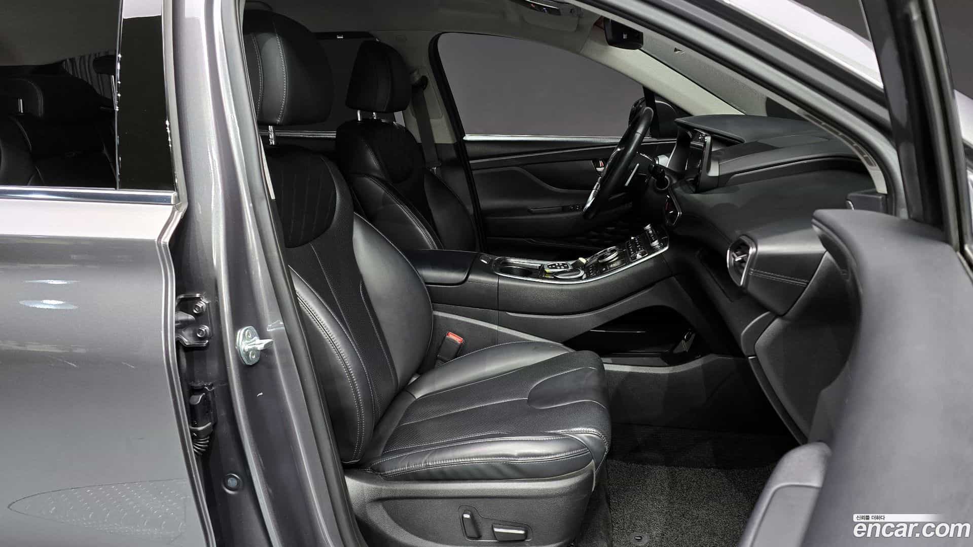 Santafe Hyundai 2021.0-INNER-010