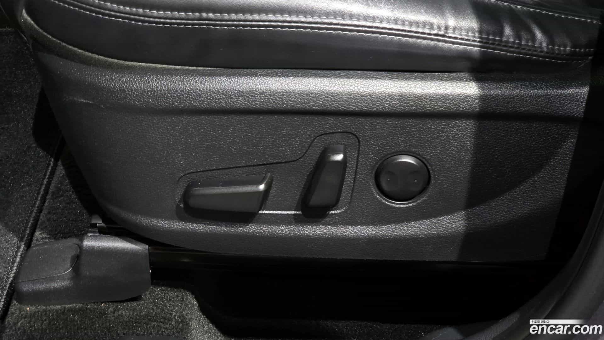 Santafe Hyundai 2021.0-OPTION-021