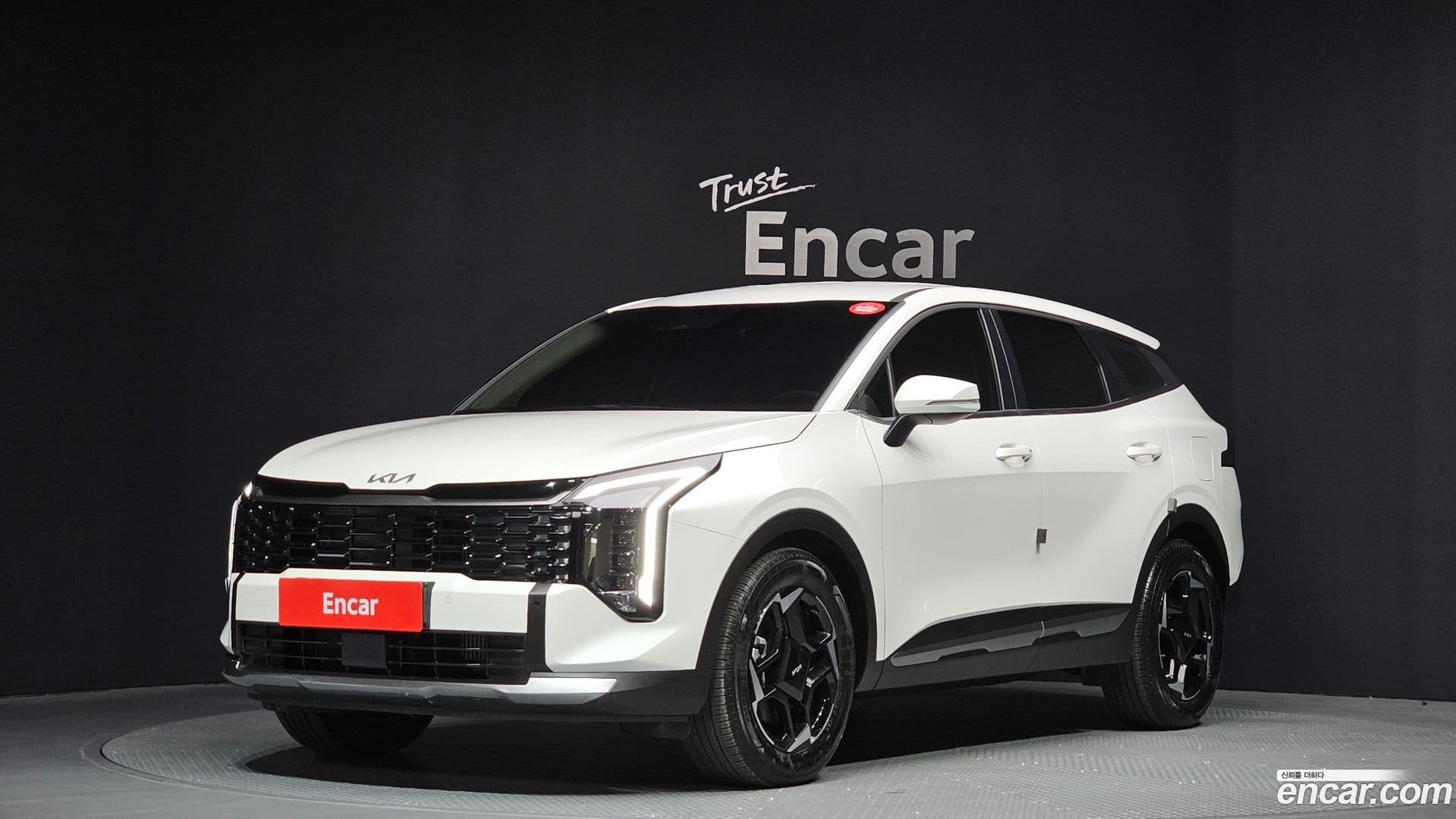 Main__Slider__Photo:Sportage Kia 2025.6-0