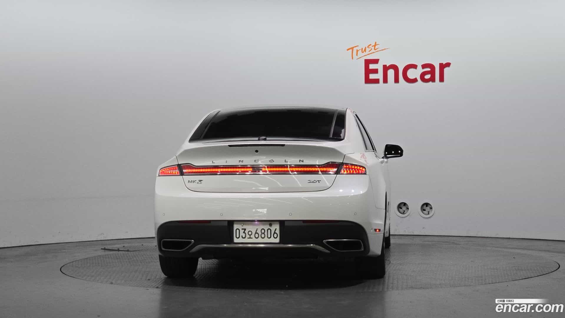 MKZ Lincoln 2019.6-OUTER-004