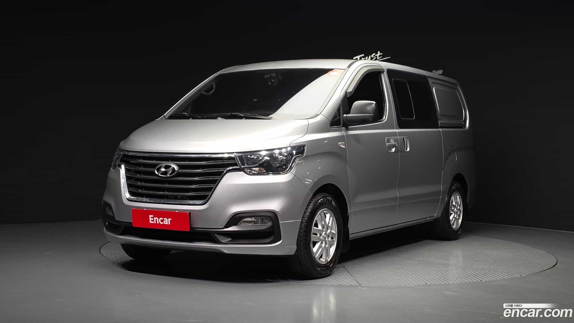 Starex Hyundai 2018.9-OUTER-001