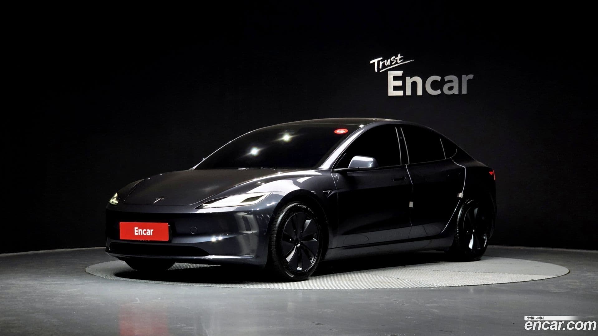 Main__Slider__Photo:Model 3 Tesla 2025.5-0