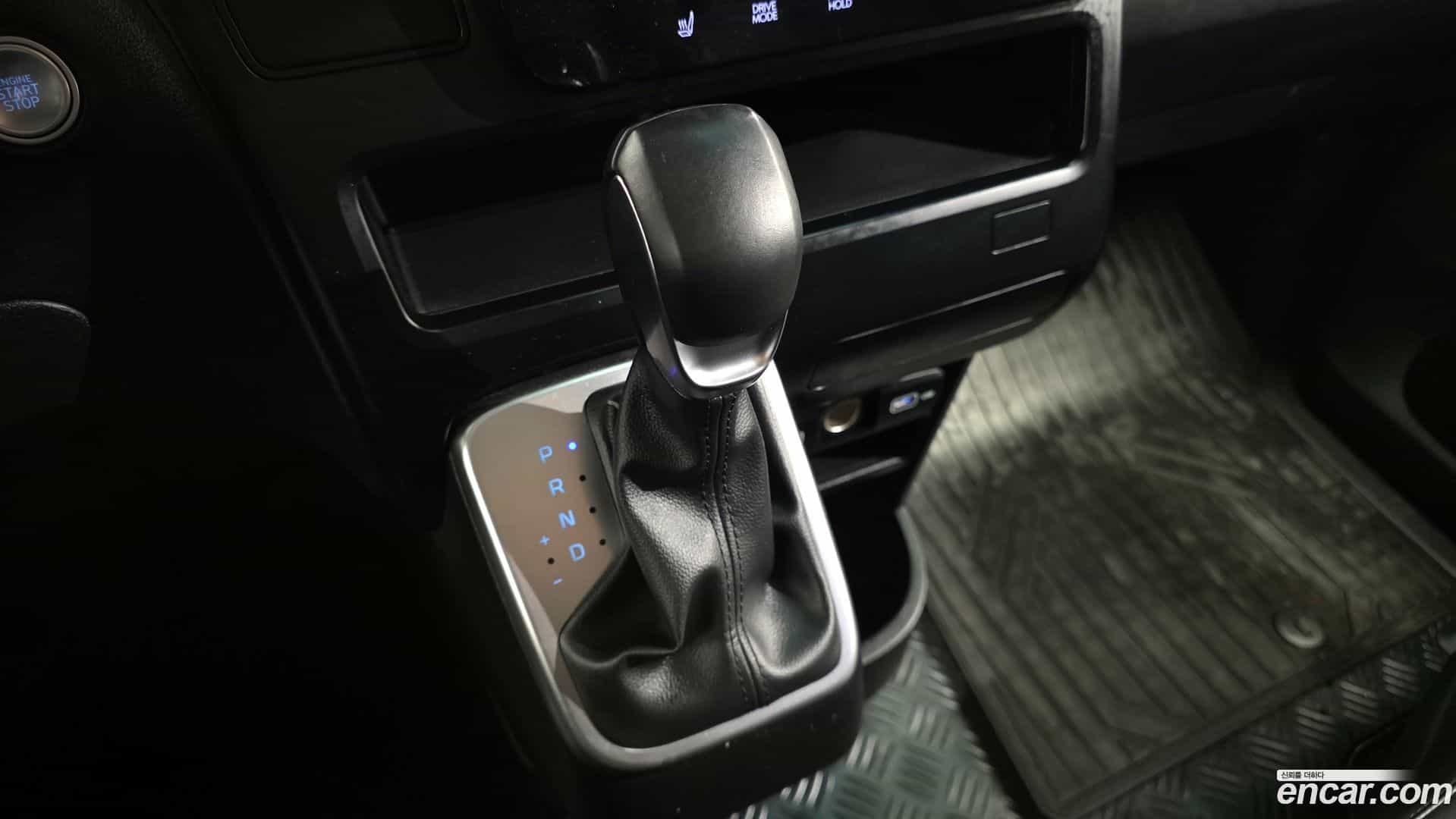 Staria Hyundai 2023.4-INNER-009