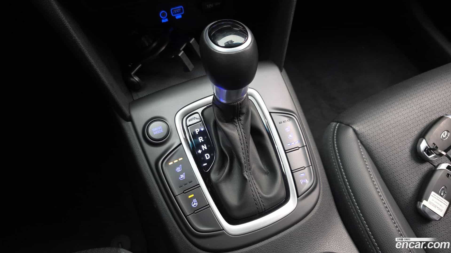 Kona Hyundai 2017.8-INNER-009