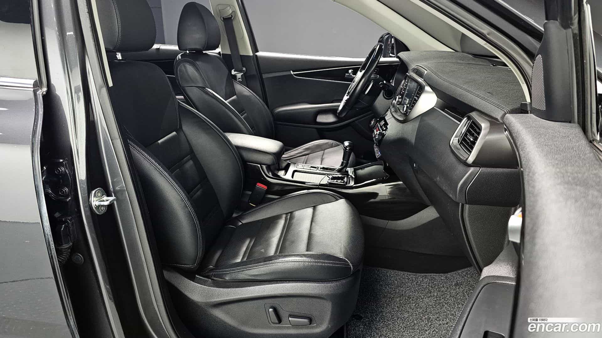 Sorento Kia 2019.11-INNER-010