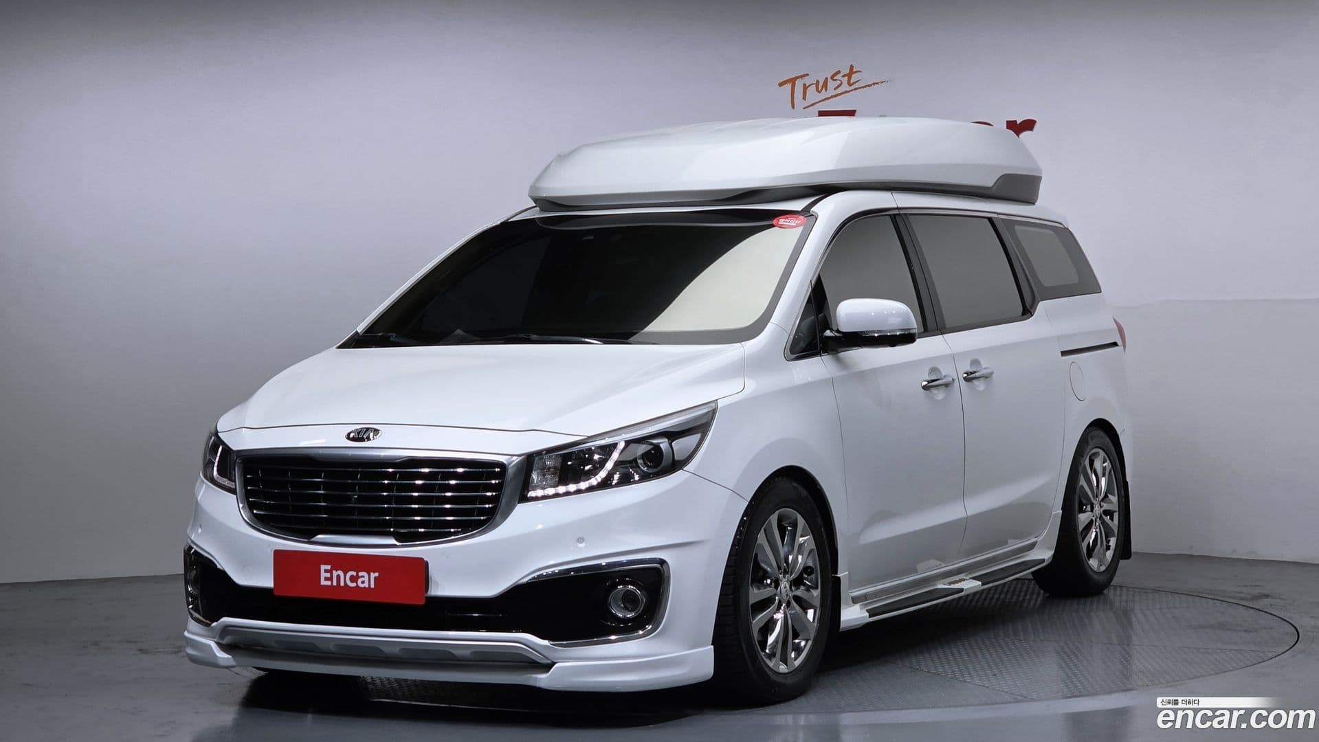 Main__Slider__Photo:Canival Kia 2015.11-0