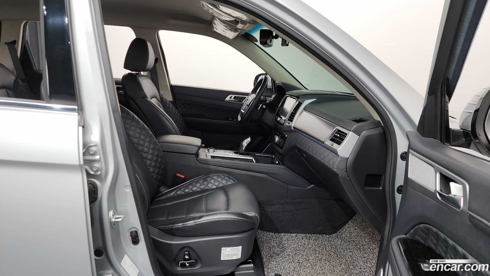 Rexton KG Mobility 2022.10-OPTION-015