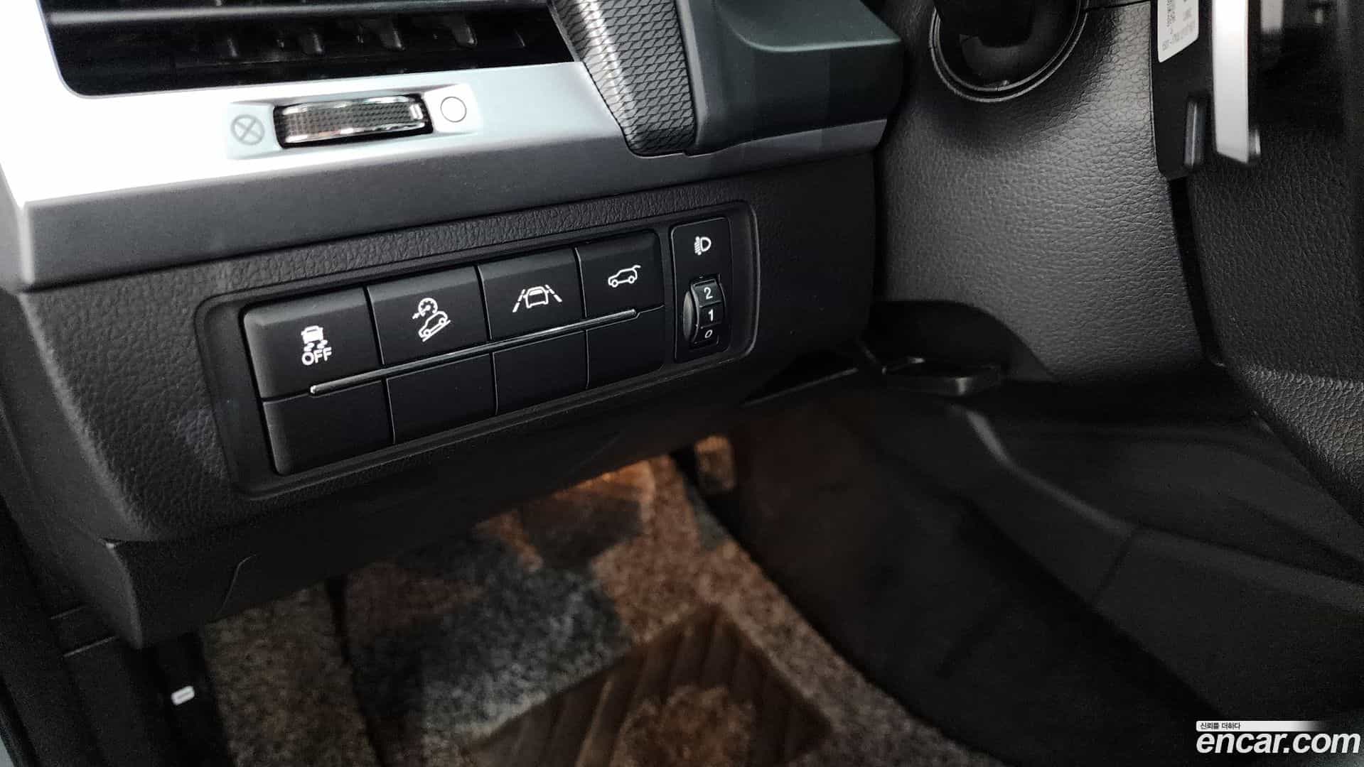 Rexton KG Mobility 2022.10-OPTION-018