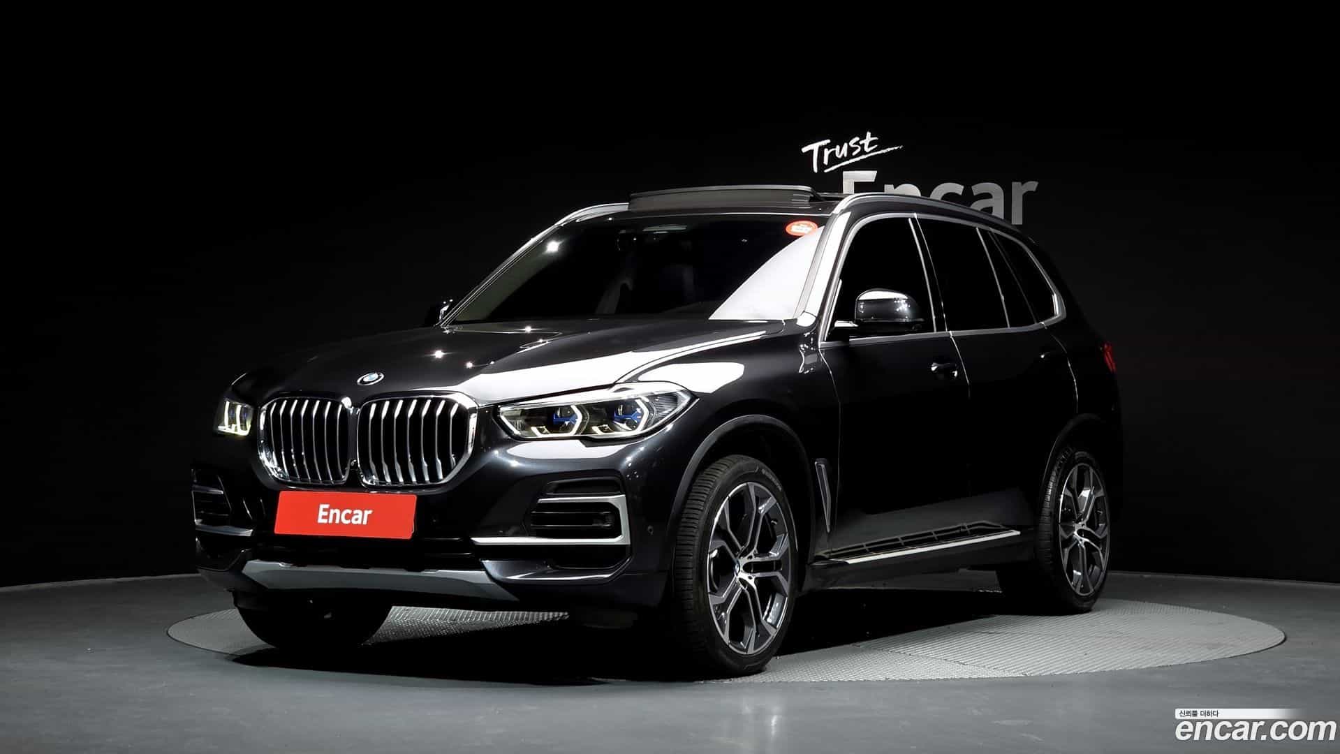 X5 BMW 2021.10-OUTER-001