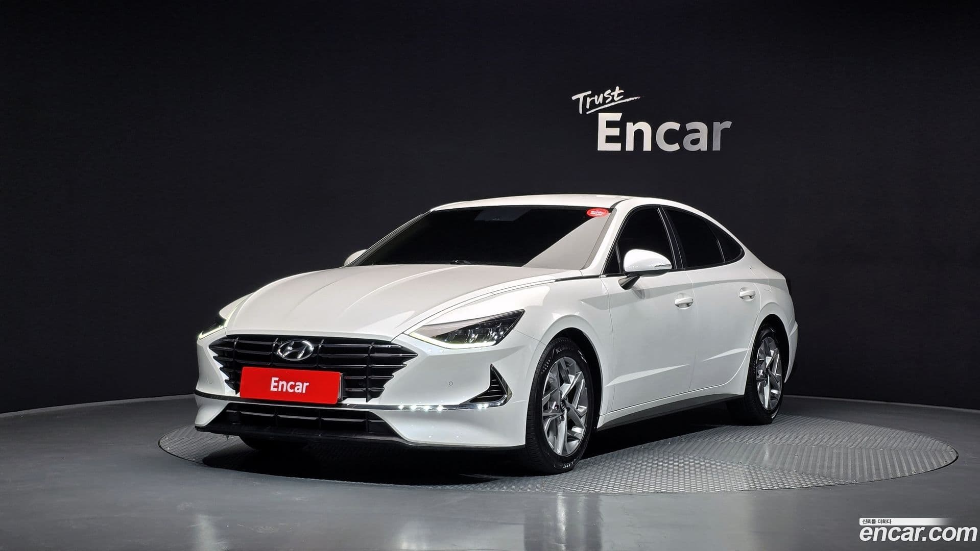 Main__Slider__Photo:Sonata Hyundai 2020.5-0