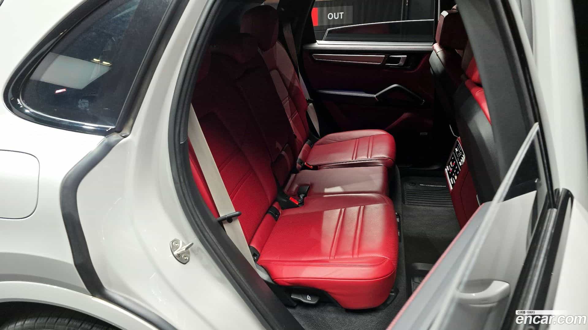 Cayenne Porsche 2022.7-OPTION-016