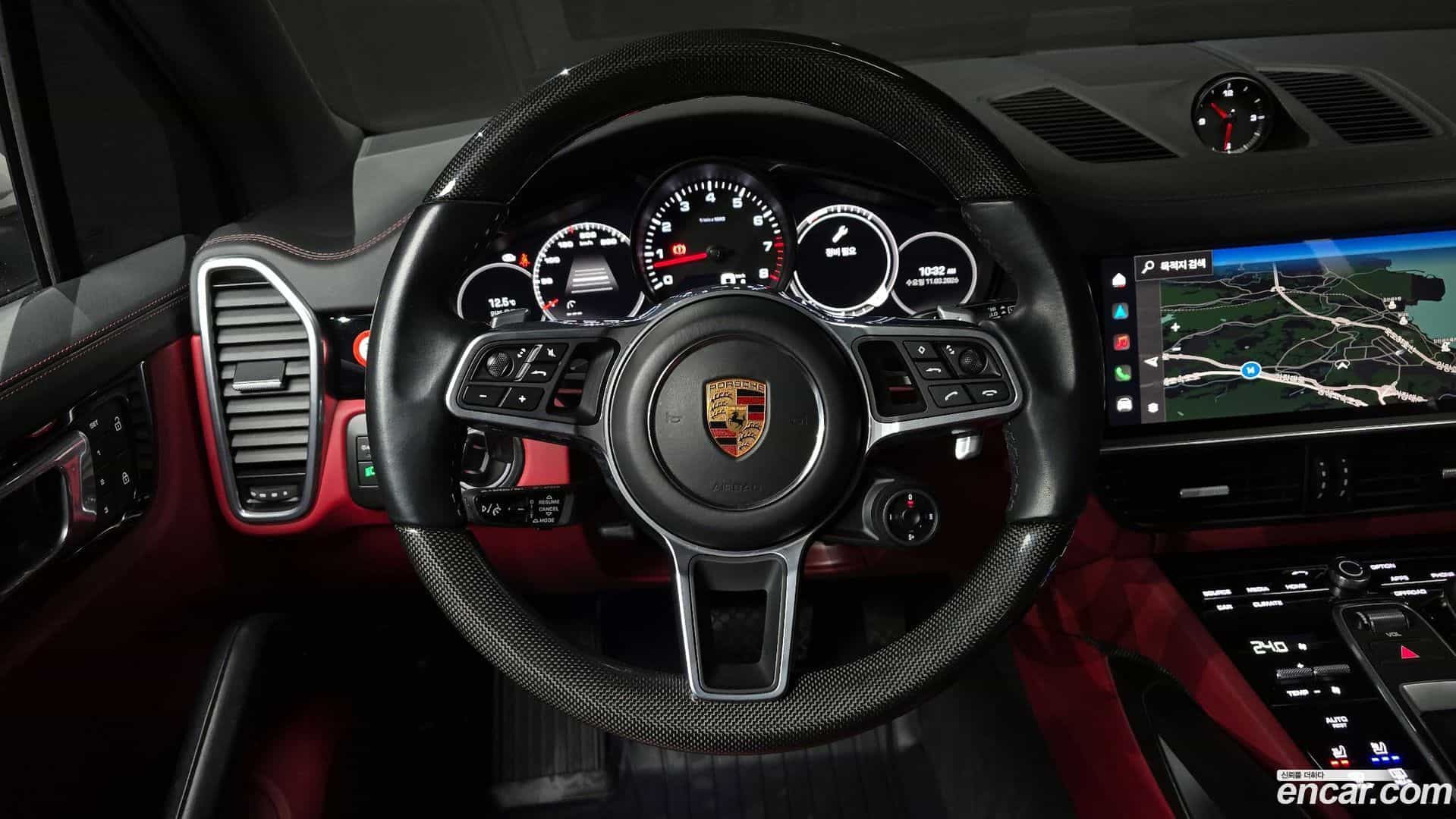Cayenne Porsche 2022.7-OPTION-017