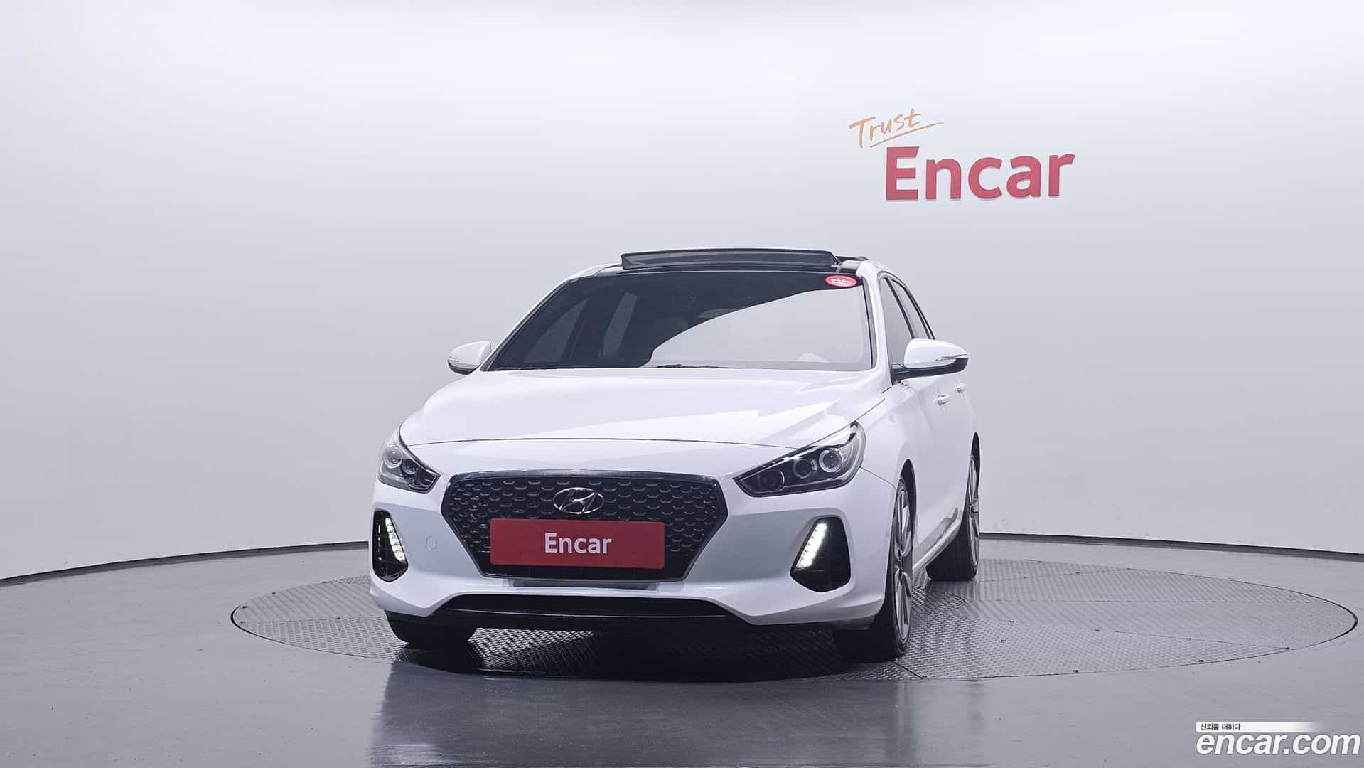 i30 Hyundai 2017.2-OUTER-003